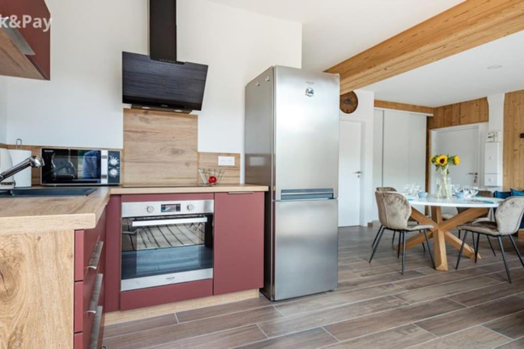 Mainou A Apartment *